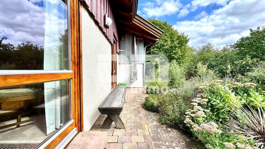 Zwei hochwertige Premium Doppelhaushälften im Paket auf großem Gewerbegrundstück - Haus 1 umlaufende Terrasse 1
